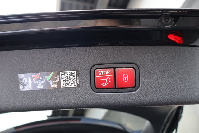 2025 Mercedes-Benz GLC GLC 300W