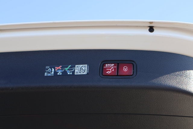 2023 Mercedes-Benz GLC GLC 300W