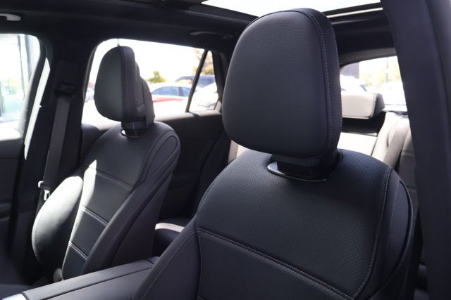 2025 Mercedes-Benz GLC GLC 300W4