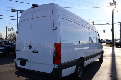 2024 Mercedes-Benz eSprinter Cargo Van Base