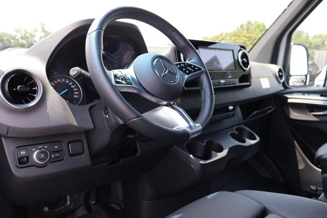 2024 Mercedes-Benz eSprinter H.O. Cargo Van Base