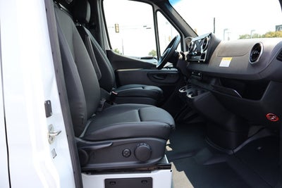 2024 Mercedes-Benz eSprinter H.O. Cargo Van Base