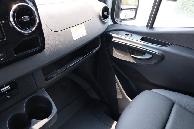 2024 Mercedes-Benz eSprinter H.O. Cargo Van Base