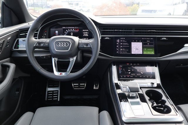 2025 Audi SQ8 Premium Plus