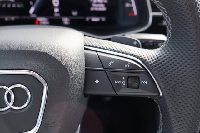 2025 Audi SQ8 Premium Plus