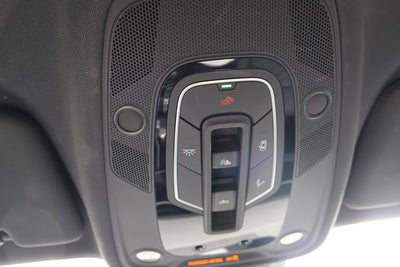 2025 Audi SQ8 Premium Plus