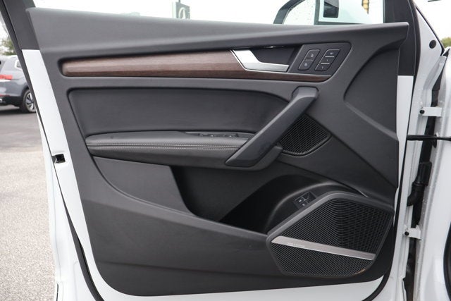 2023 Audi Q5 e S line Prestige