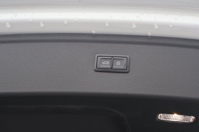 2023 Audi Q5 e S line Prestige