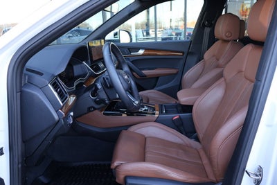 2022 Audi Q5 S line Prestige