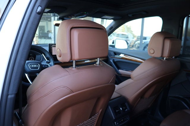 2022 Audi Q5 S line Prestige