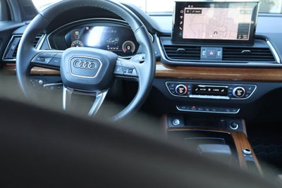 2022 Audi Q5 S line Prestige