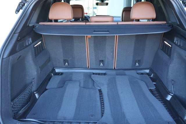 2022 Audi Q5 S line Prestige