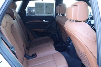 2022 Audi Q5 S line Prestige