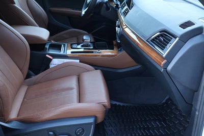2022 Audi Q5 S line Prestige
