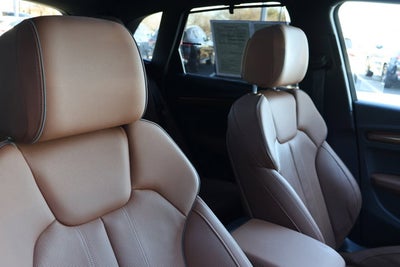 2022 Audi Q5 S line Prestige