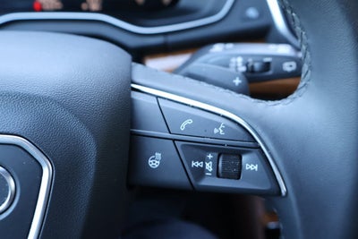 2022 Audi Q5 S line Prestige