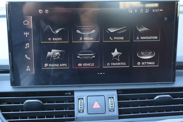 2022 Audi Q5 S line Prestige