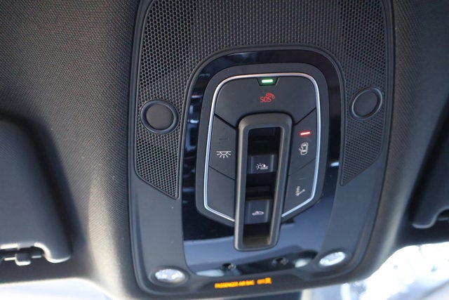 2022 Audi Q5 S line Prestige