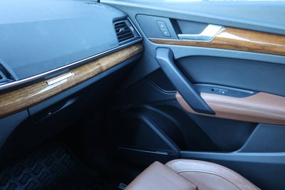 2022 Audi Q5 S line Prestige