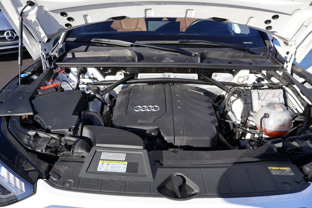 2022 Audi Q5 S line Prestige