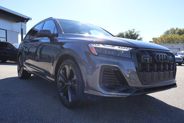 2025 Audi Q7 Prestige