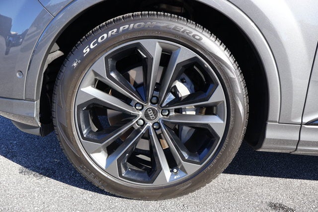 2025 Audi Q7 Prestige