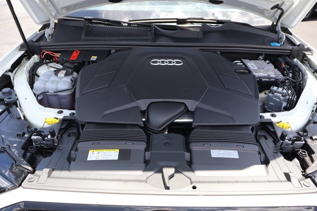 2023 Audi Q7 Prestige 55