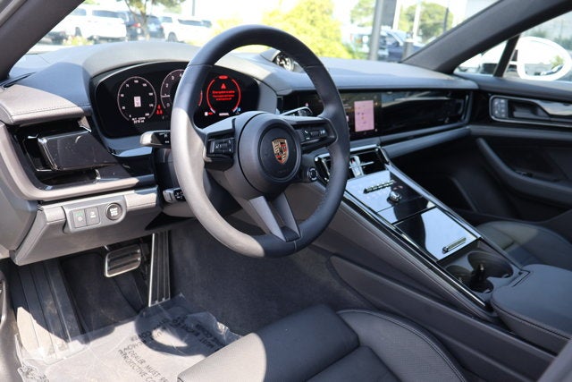 2025 Porsche Panamera Base