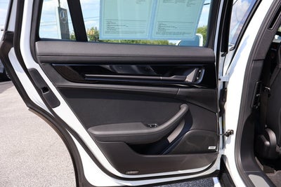 2025 Porsche Panamera Base