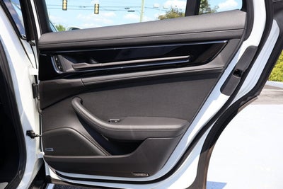 2025 Porsche Panamera Base