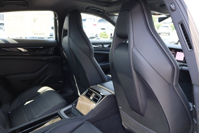 2025 Porsche Panamera Base