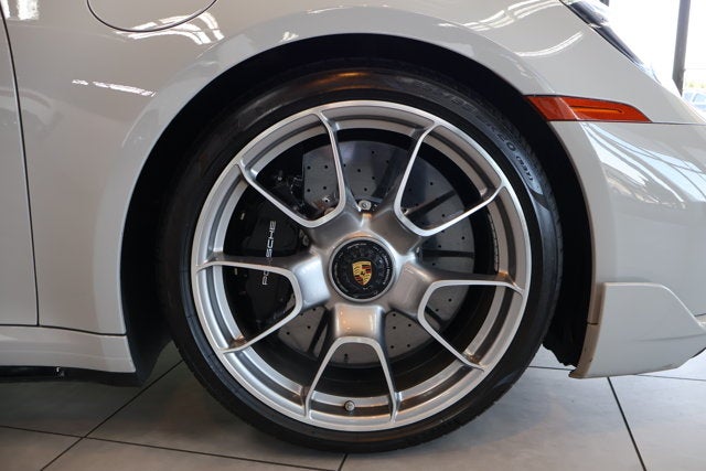 2025 Porsche 911 Turbo S
