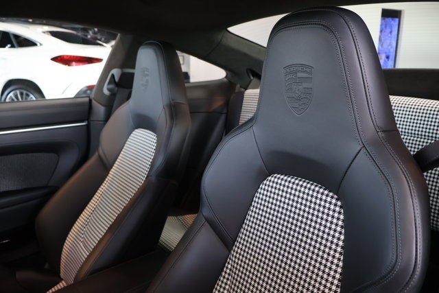 2025 Porsche 911 Turbo S