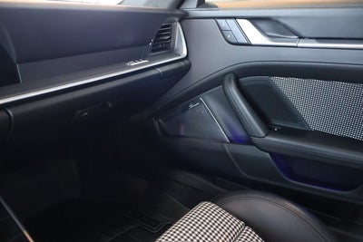 2025 Porsche 911 Turbo S