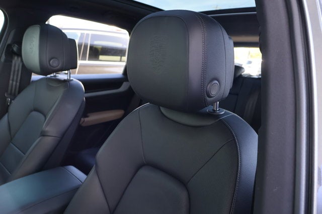 2024 Porsche Cayenne Base