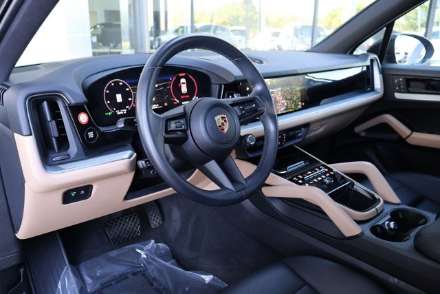 2024 Porsche Cayenne Base