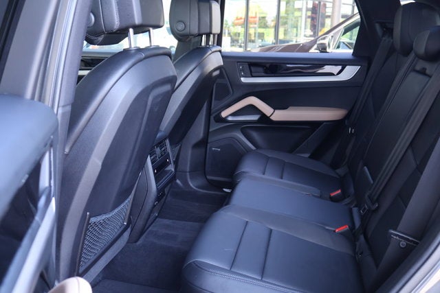 2024 Porsche Cayenne Base