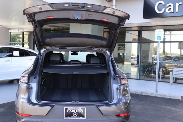 2024 Porsche Cayenne Base