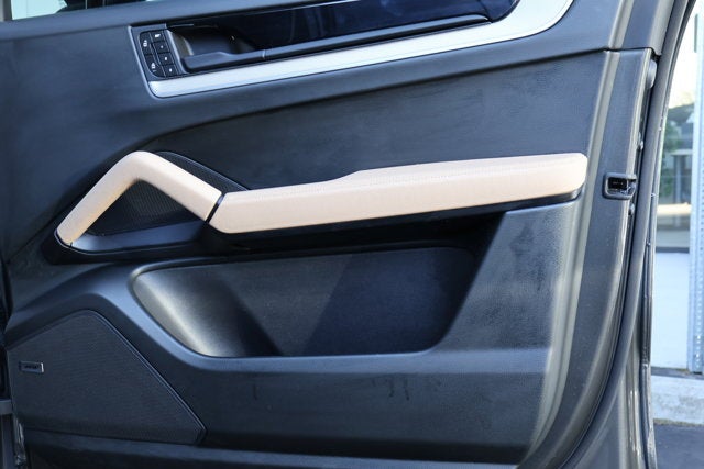 2024 Porsche Cayenne Base