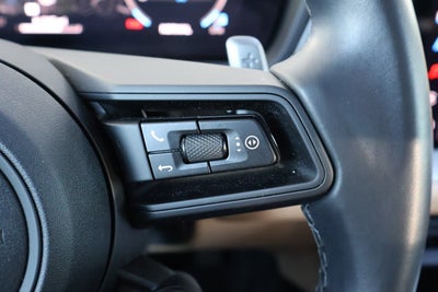 2024 Porsche Cayenne Base