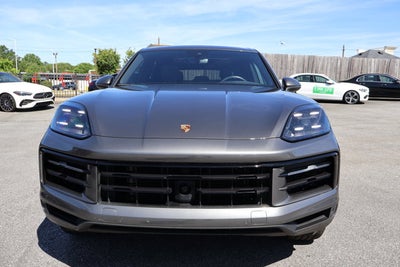 2024 Porsche Cayenne Base