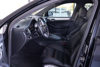 2020 Porsche Macan Turbo