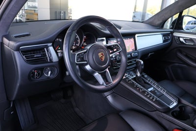 2020 Porsche Macan Turbo