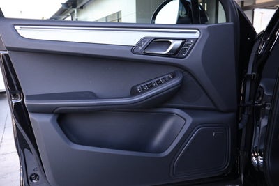 2020 Porsche Macan Turbo