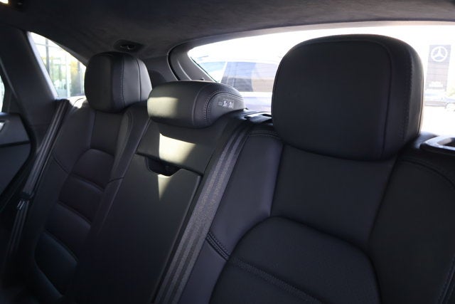 2020 Porsche Macan Turbo