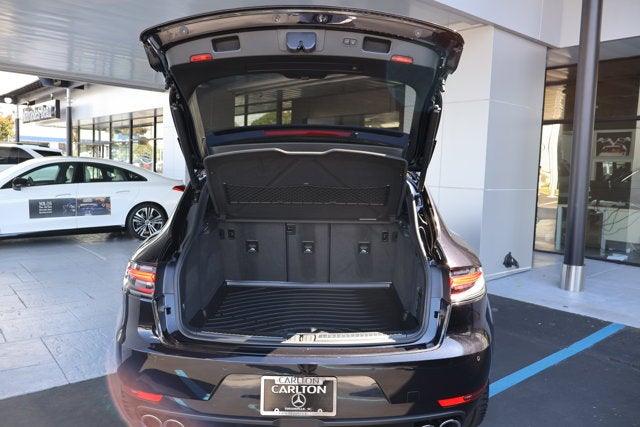 2020 Porsche Macan Turbo