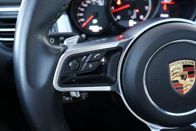 2020 Porsche Macan Turbo