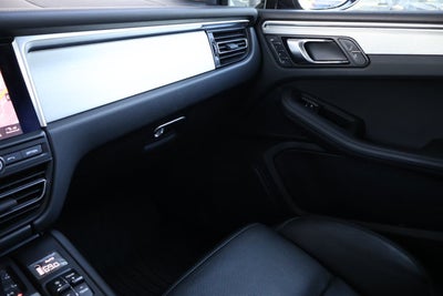 2020 Porsche Macan Turbo