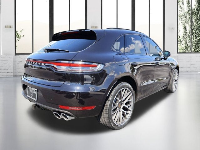 2020 Porsche Macan Turbo