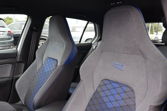 2026 Volkswagen Golf R Base